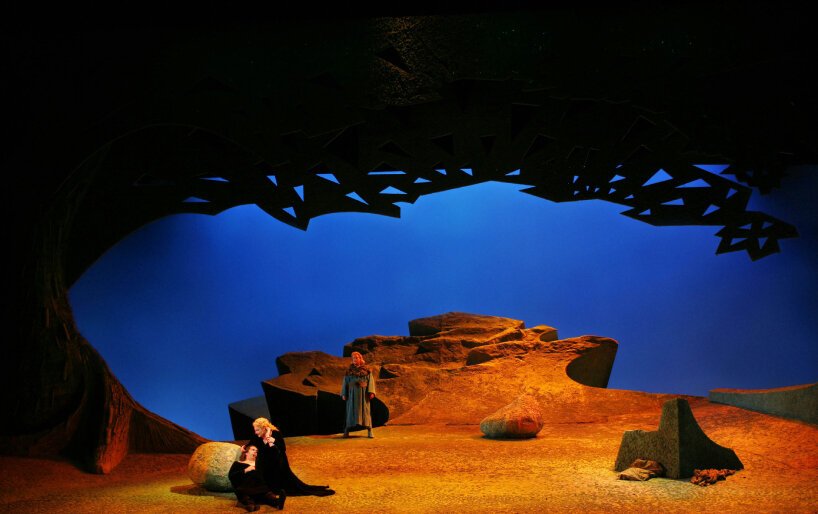 David Hockney: Fantastik Opera Sahne Tasarımlarıyla Sürükleyici Bir Dünya