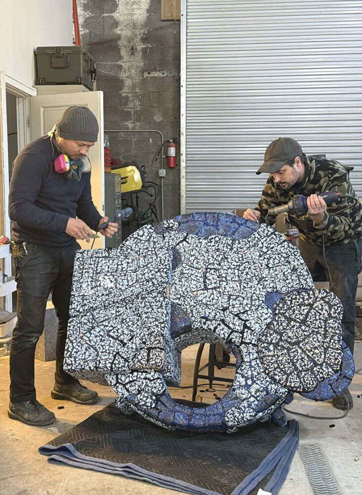 Dökme Halı: Atık Elyaf Sanata Dönüşüyor, Sürdürülebilir Tasarım