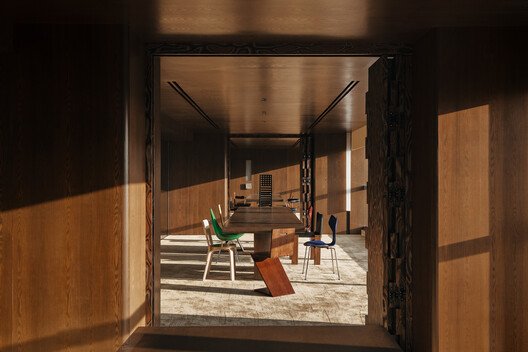 Esnekliğin Zarafeti: DualSpace Studio ELIT Ofis Tasarımı