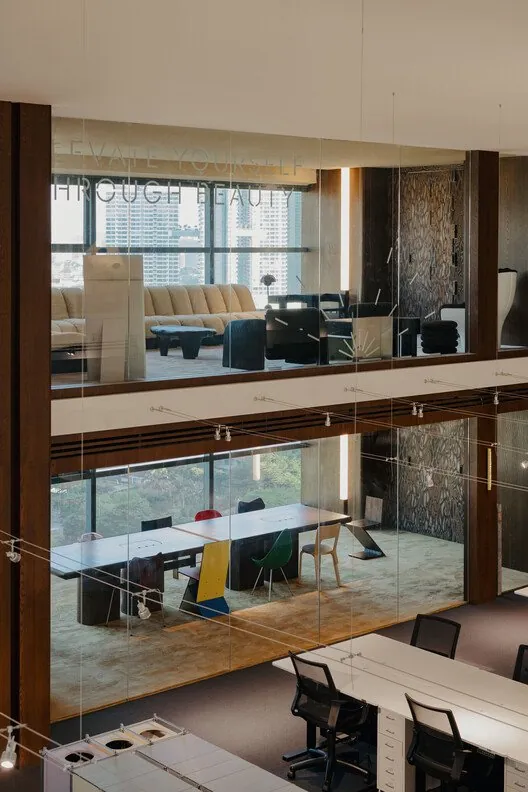 Esnekliğin Zarafeti: DualSpace Studio ELIT Ofis Tasarımı