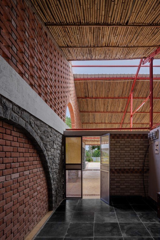 Gaughar: Mimariyle Hayvan Refahında Yeni Bir Çığır Açmak