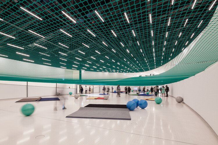 Geleceğin Müzeleri: Mimariyle Teknosferin Kapılarını Aralamak