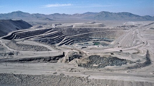 Güney Amerika: Enerji Altyapısı ve Peyzajın Kırılgan Dengesi