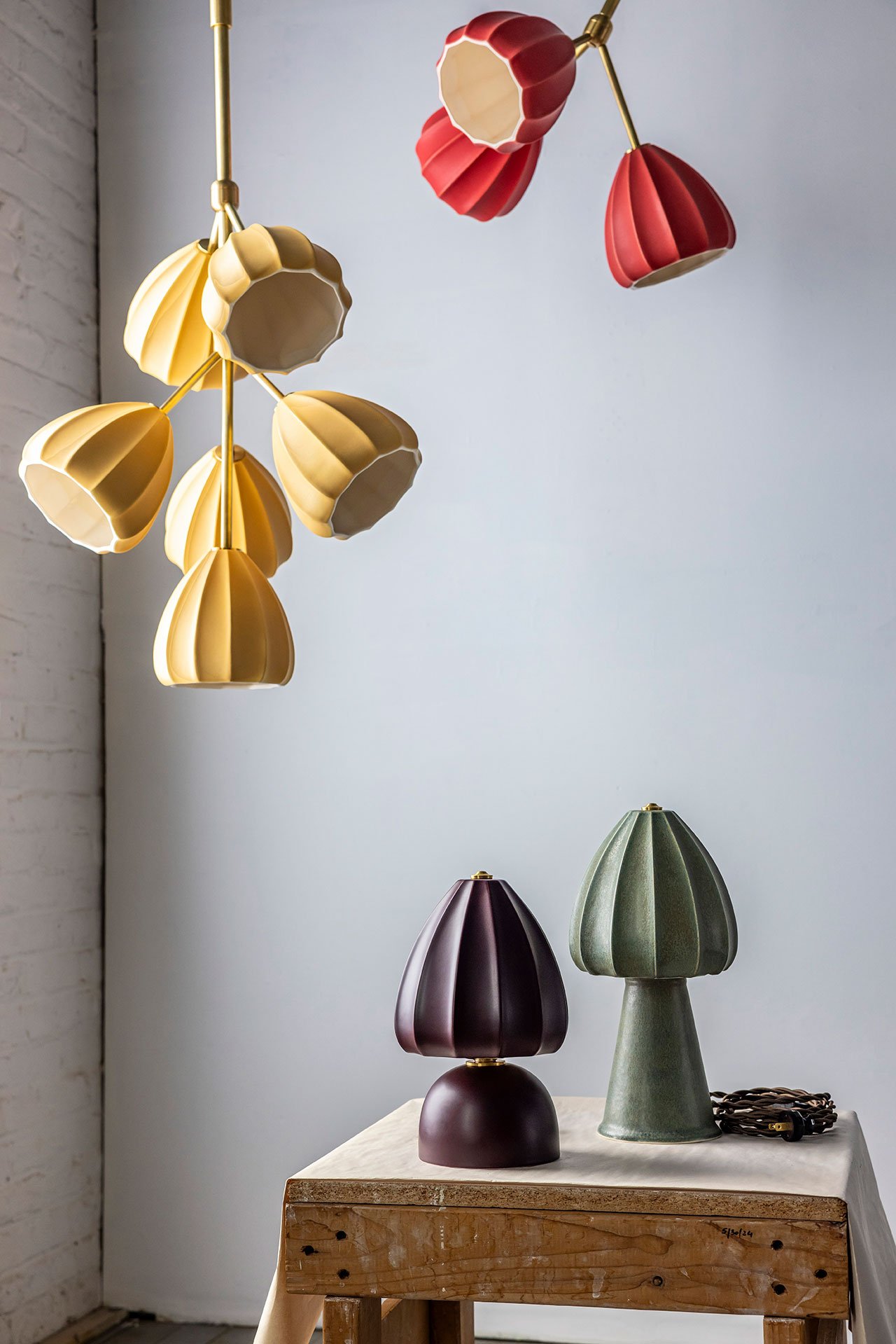 Hwang Bishop'ın Bloom Koleksiyonu: Mat Paletle Işığın Yeni Yüzü