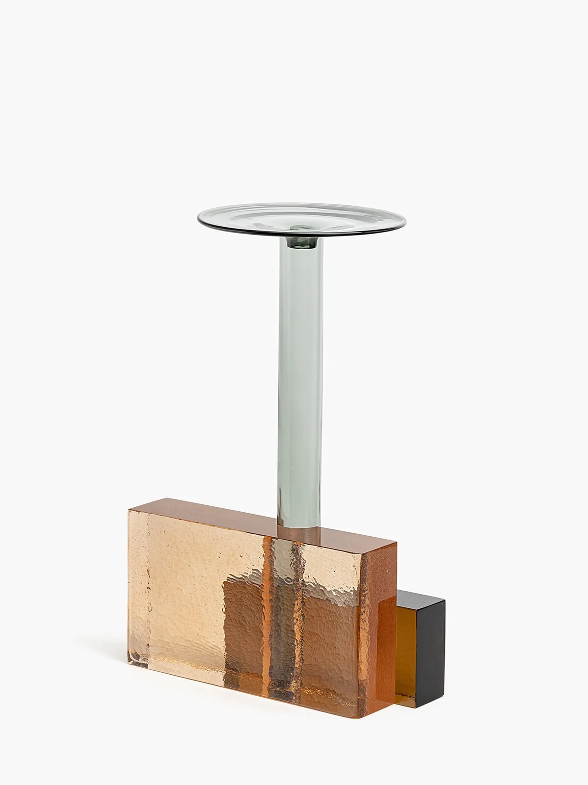 Inchiostri: Ronan Bouroullec ve Giorgio Mastinu'nun Şeffaf Sanatın Sırrı
