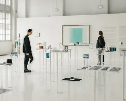 Issey Miyake UROKO: Japon Seramik Sanatından İlhamla Sekiz Mercekli Gözlük