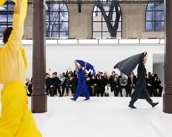 Issey Miyake UROKO: Japon Seramik Sanatından İlhamla Sekiz Mercekli Gözlük