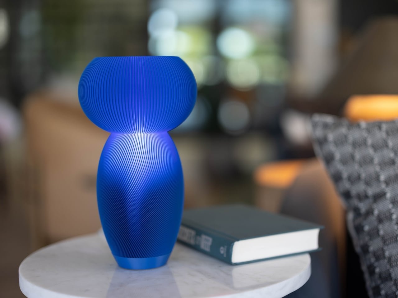 Japon Sanatından İlhamla: 100 Renk Seçenekli Dollight Lambaları