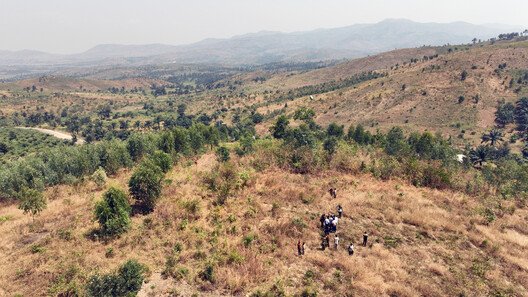 Kéré'nin İmzası: Burundi'ye Yerel Malzemelerle Sürdürülebilir Şifa