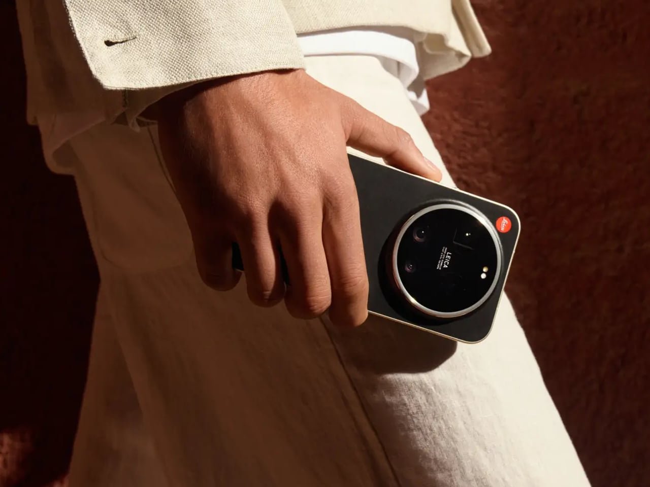 Leica ve Xiaomi’den Dönebilen Kameralı Telefon: Yaratıcı Tasarımın Geleceği