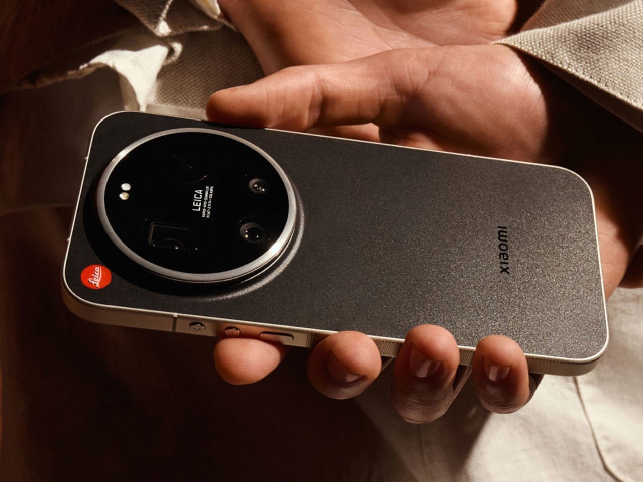 Leica ve Xiaomi’den Dönebilen Kameralı Telefon: Yaratıcı Tasarımın Geleceği