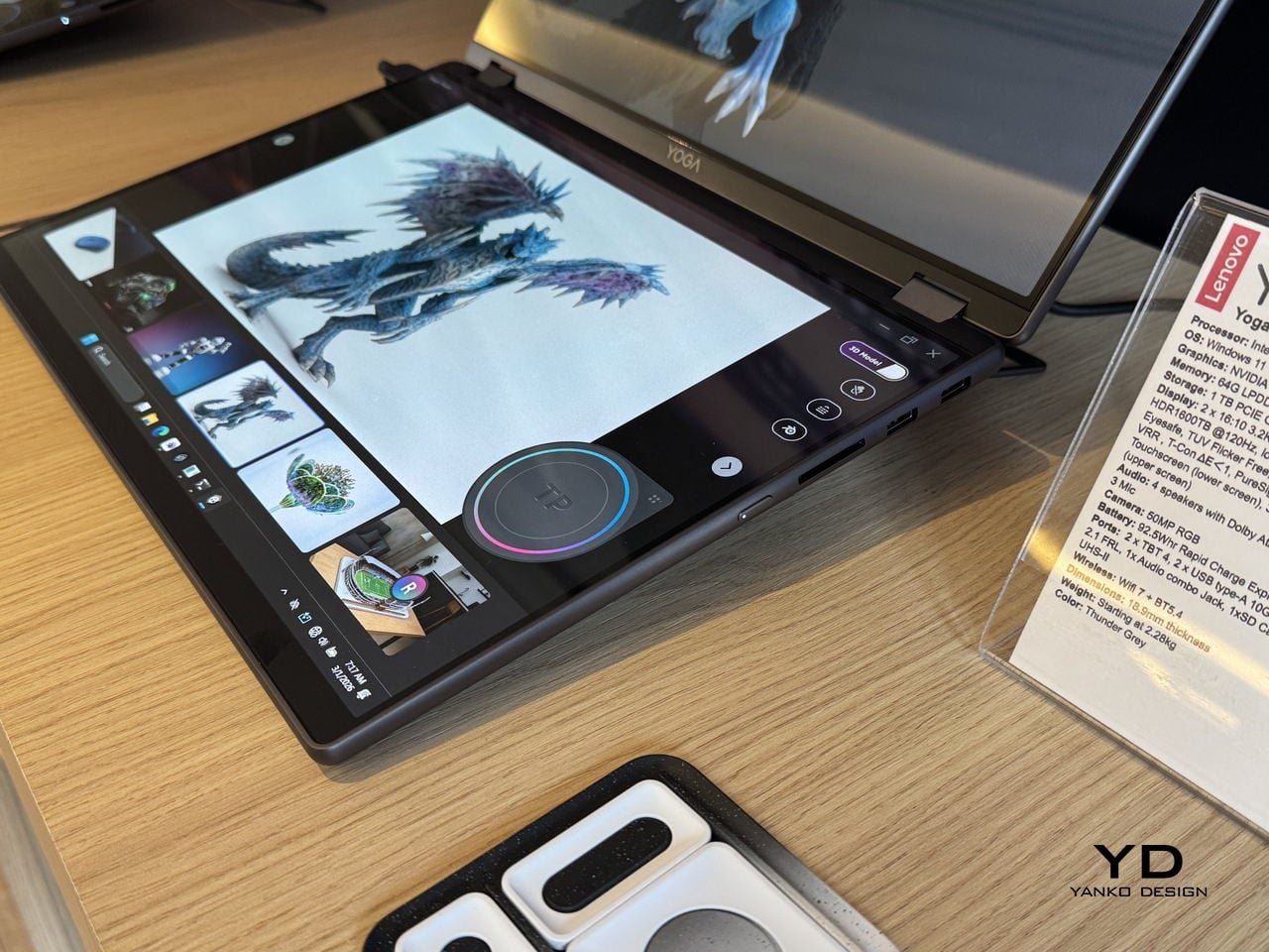 Lenovo Yoga Book Pro 3D: Sanal Modeller Ekranda Havalanıyor
