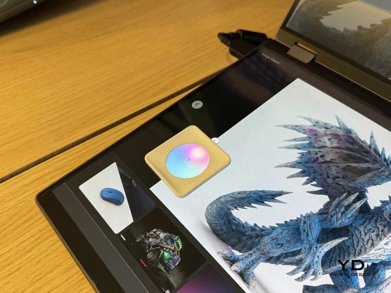 Lenovo Yoga Book Pro 3D: Sanal Modeller Ekranda Havalanıyor