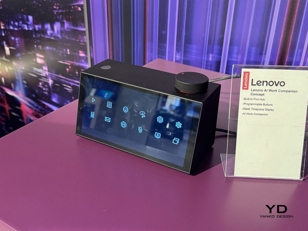 AI Destekli Masaüstü Terminal: Ekran, Düğme, Sesli Akıllı Kontrol