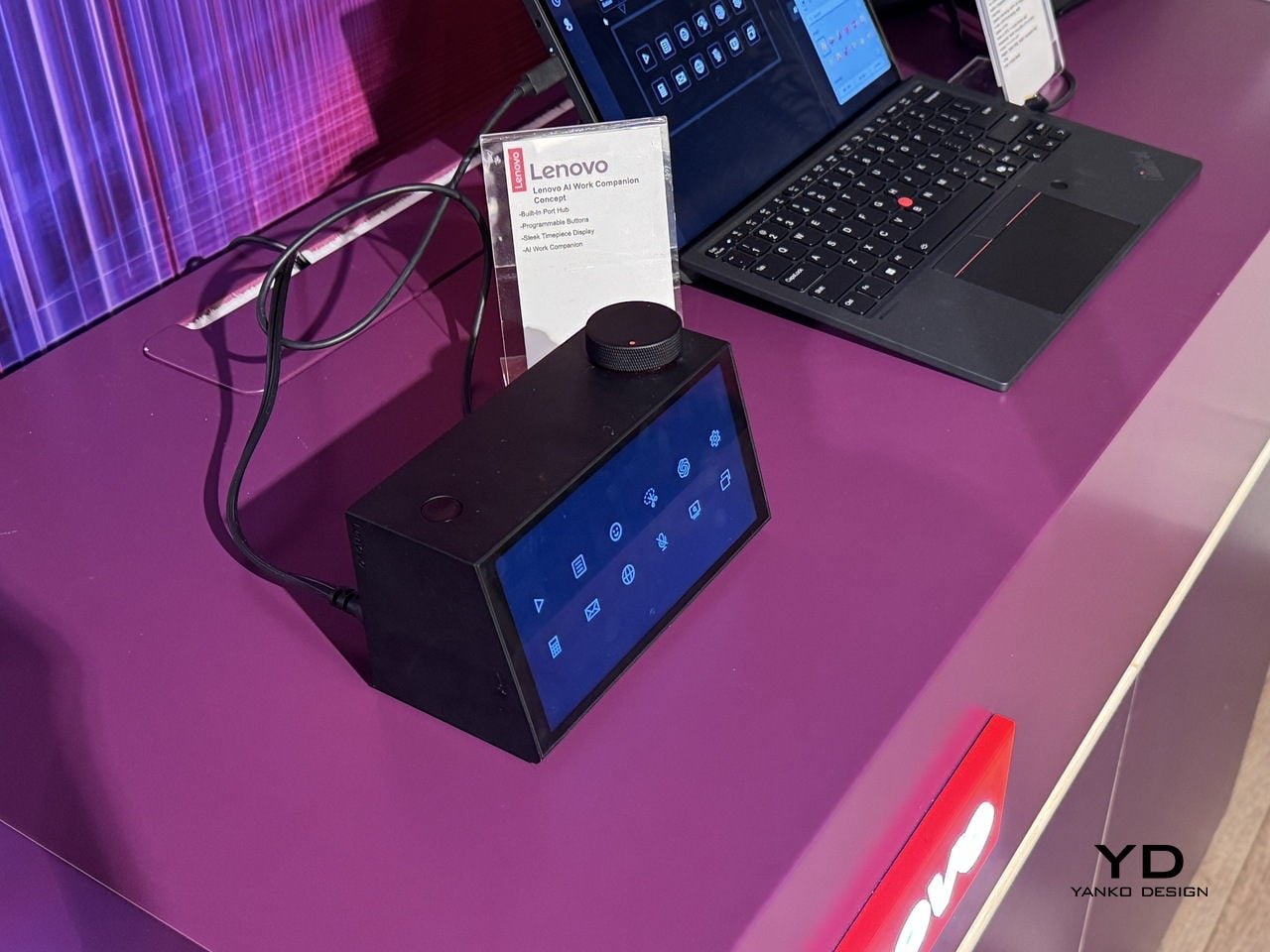 Lenovo'dan Masaüstüne Zarafet: Çirkin Hub Yapay Zeka Asistanı Oldu