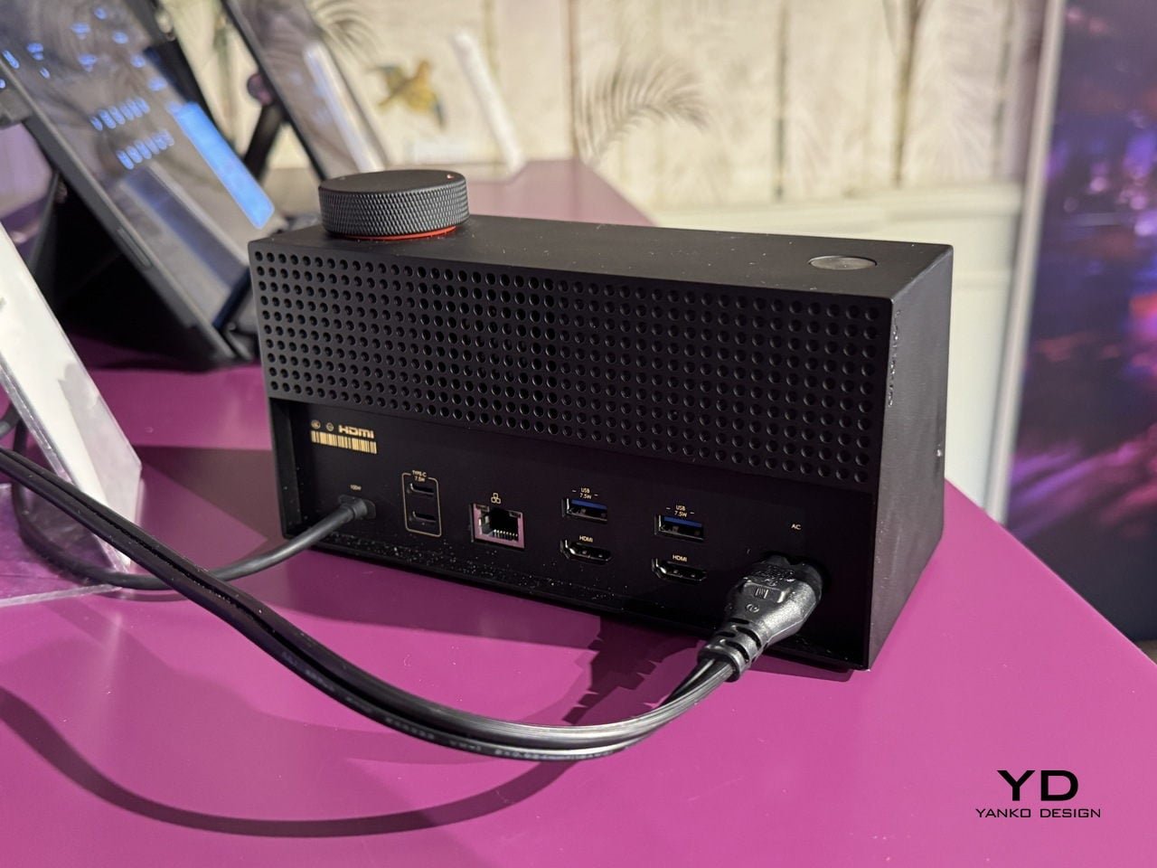 Lenovo'dan Masaüstüne Zarafet: Çirkin Hub Yapay Zeka Asistanı Oldu