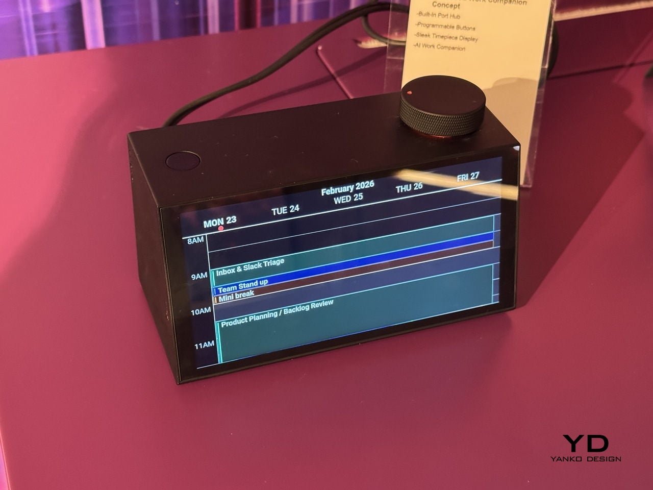 Lenovo'dan Masaüstüne Zarafet: Çirkin Hub Yapay Zeka Asistanı Oldu