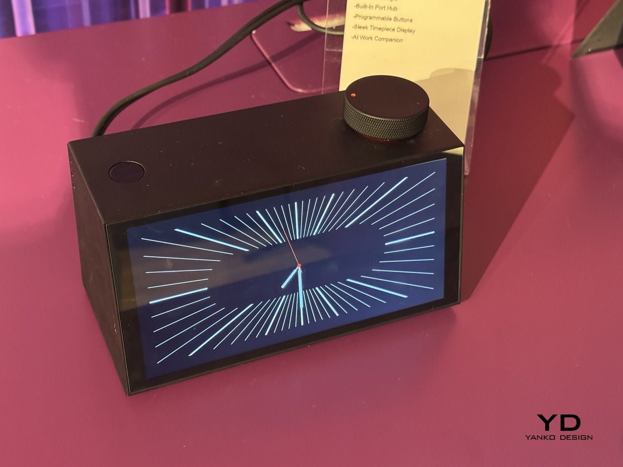 Lenovo'dan Masaüstüne Zarafet: Çirkin Hub Yapay Zeka Asistanı Oldu