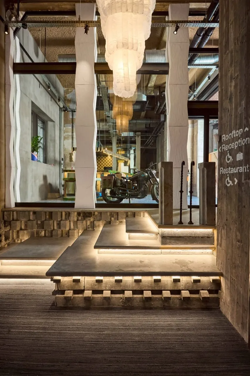 Lionel Jadot'tan Devrimci Dönüşüm: Askeri Kışla Jam Hotel Ghent