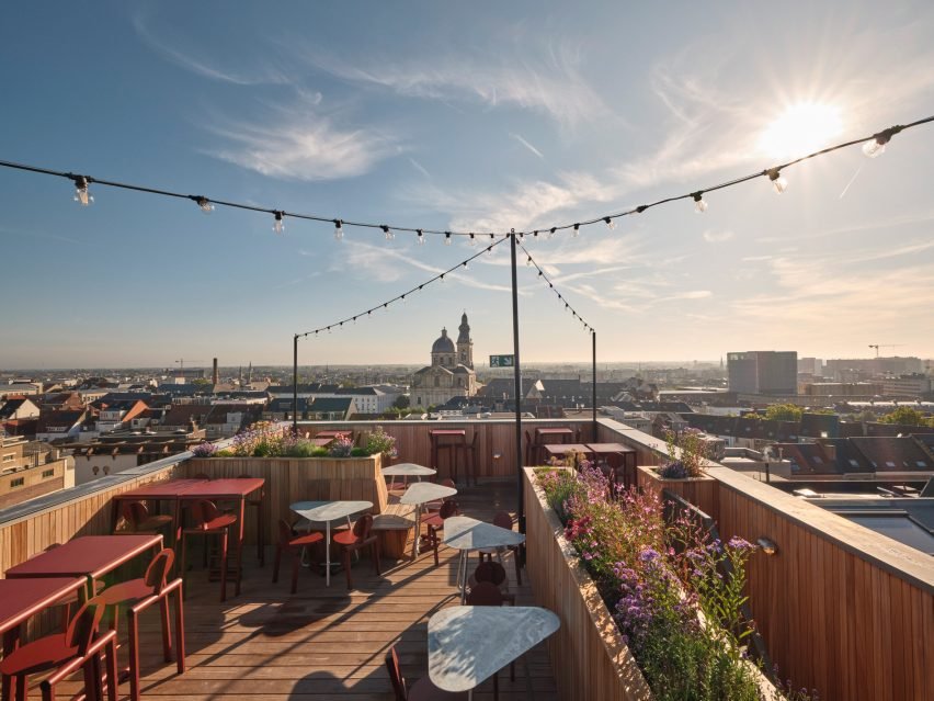 Lionel Jadot'tan Devrimci Dönüşüm: Askeri Kışla Jam Hotel Ghent