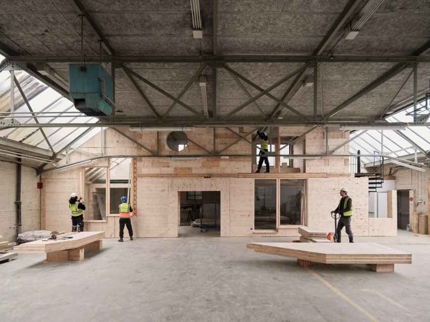 Londra&rsquo;da İnşaat Atıkları Hayat Buluyor: İngiltere&rsquo;nin İlk Döngüsel Merkezi