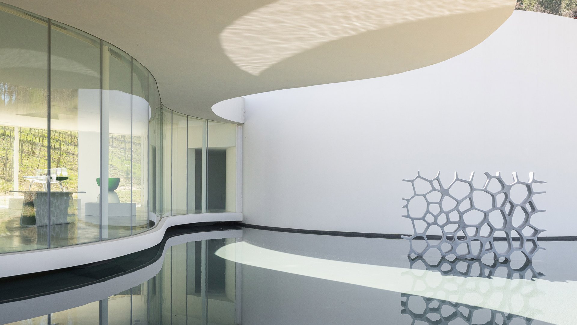 JOSEPH Koltuk: Nigro'dan Hoffmann Mirasına Modern Bir Yorum