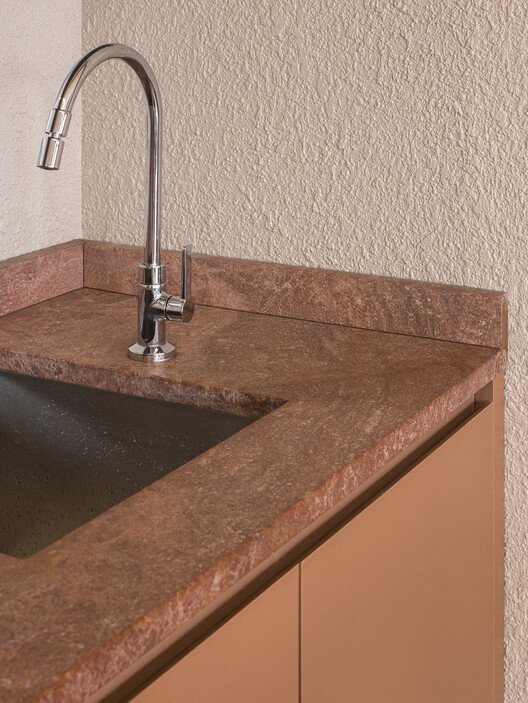 Marcia Leal Hair Studio: Mekanla Zamanı Yavaşlatan Estetik