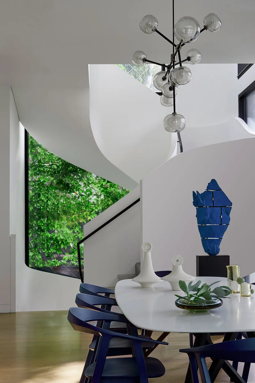 Melbourne'da Bir Ev: Geçmişin Işığında Modern Bir Yaşam Kurgusu