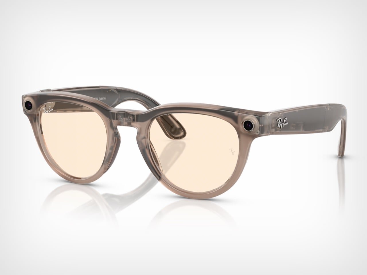 Meta&rsquo;nın Akıllı Gözlükleri: Tasarımın Karanlık Yüzü ve Gözetim İkilemi