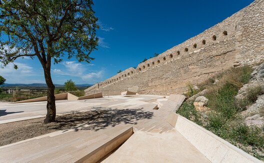Miras Kime Emanet? Güç, Kimlik ve Koruma Mimarlığı