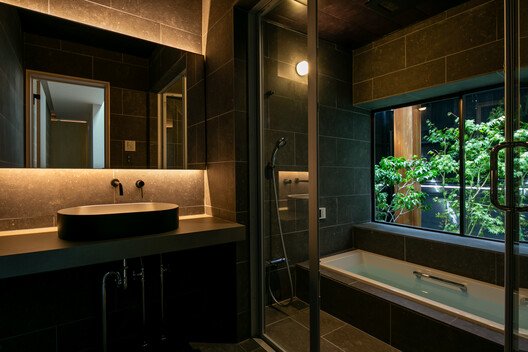 Miyakojima Riverside: Uluslararası Konukları Çeken Tasarım Dönüşümü