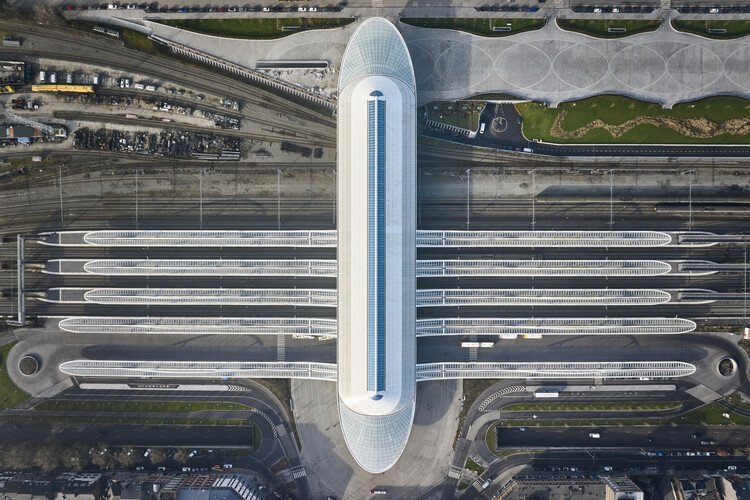 Mons Garı: Santiago Calatrava İmzasında Anıtsal Bir Köprü