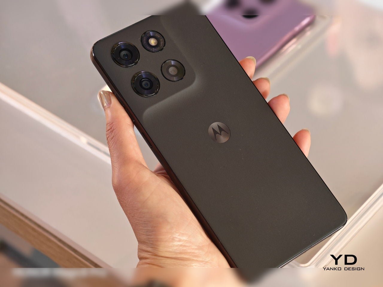 Motorola razr fold: #1 Kameralı İlk Kitap Tipi Katlanabilir Telefon