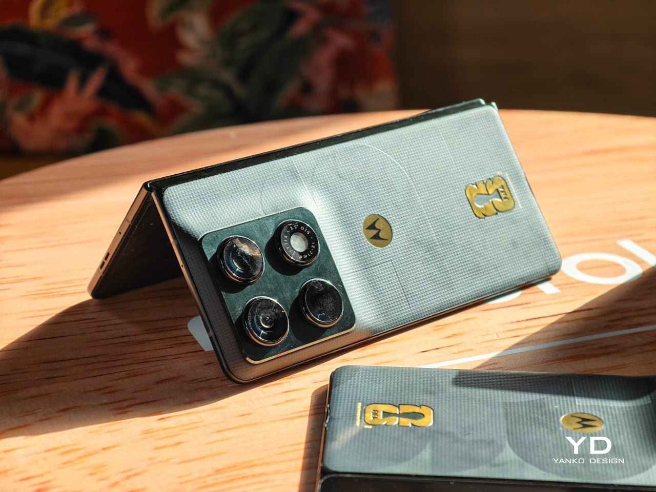 Motorola’dan FIFA 2026 İçin 24 Ayar Altın Kaplama Telefonlar