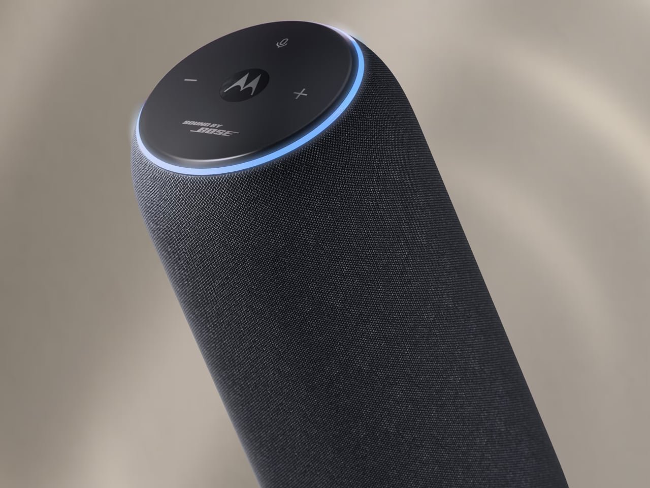Motorola'nın Bose Ayarlı Akıllı Hoparlörü: Sizi Odan Odaya Takip Eden Tasarım Harikası