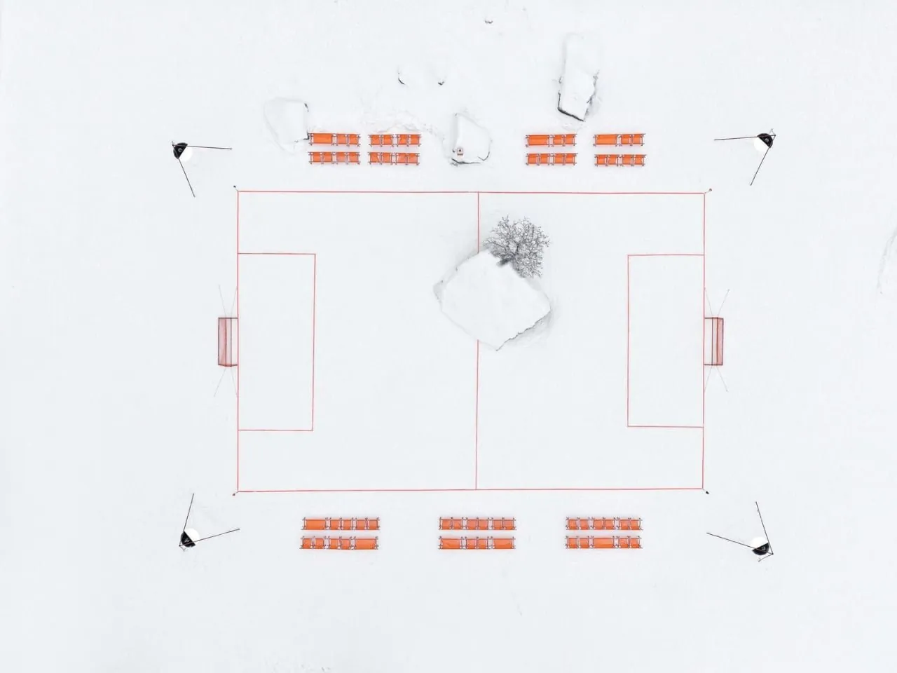 Nike'tan Çığır Açan Çözüm: Her Yere Kurulabilen Modüler Stadyum