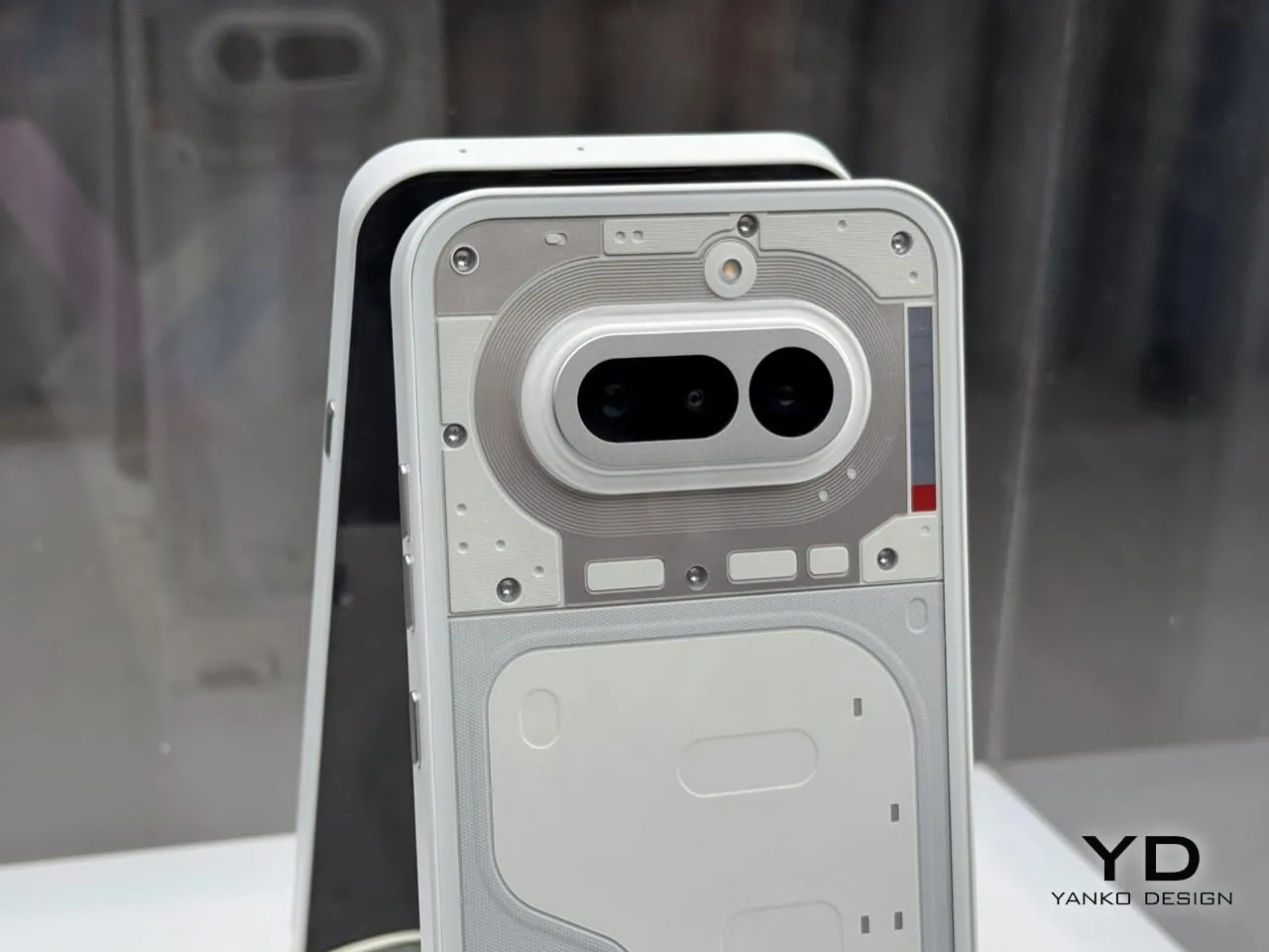 Nothing Phone (4a) MWC 2026: Hangi Rengi Almamalısınız? Tasarım Analizi