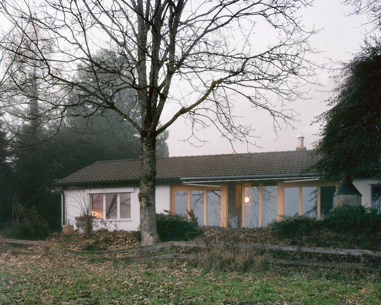 Noue Studio’dan Zamansız Bir Dönüşüm: Aile Villası Yeniden Doğuyor