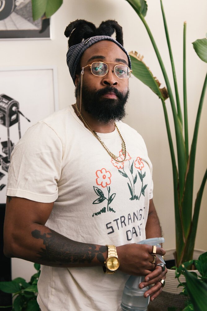 Olalekan Jeyifous: Ütopik Vizyonlarla Geleceği Yeniden Yorumlamak