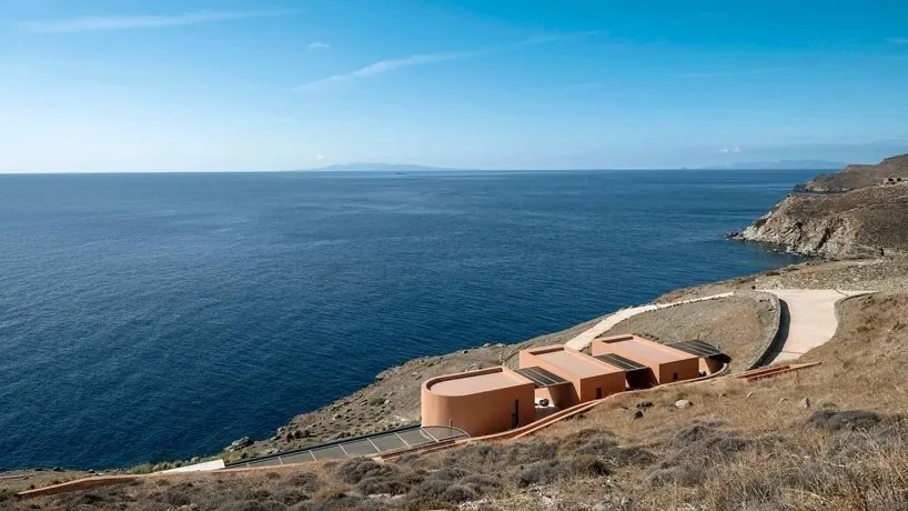 Olen Resort: Ege'ye Dokunan Yamaçta, Doğayla İç İçe Bir Mimari Destan