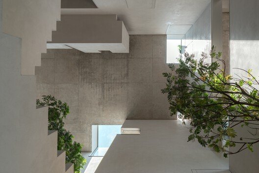 Organik Kent Dokusu ve Merdivenin Evrimi: Basamaklı Kuyu Ev