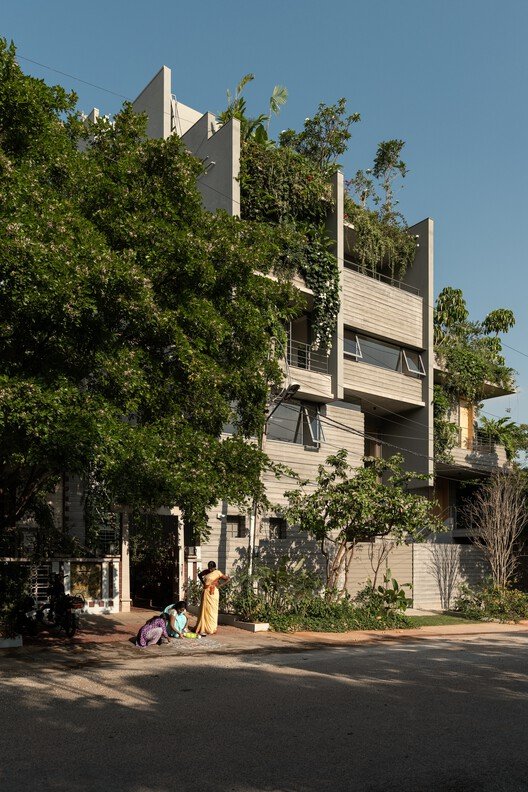 Organik Kent Dokusu ve Merdivenin Evrimi: Basamaklı Kuyu Ev