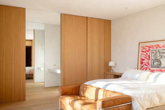 Patrick Arotcharen'in Bouscat Villası: Doğayla İç İçe Çağdaş Tasarım