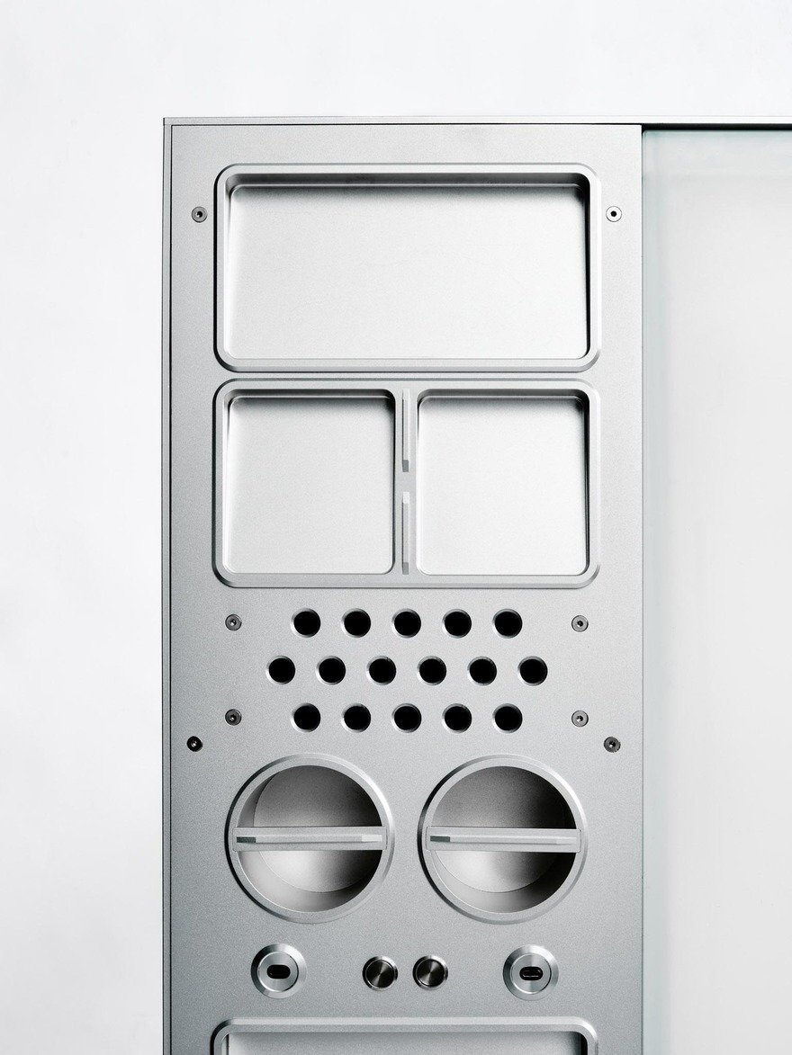 Profesyonel Sanatçının Vizyonu: Caliper’dan Özel Çizim Masası