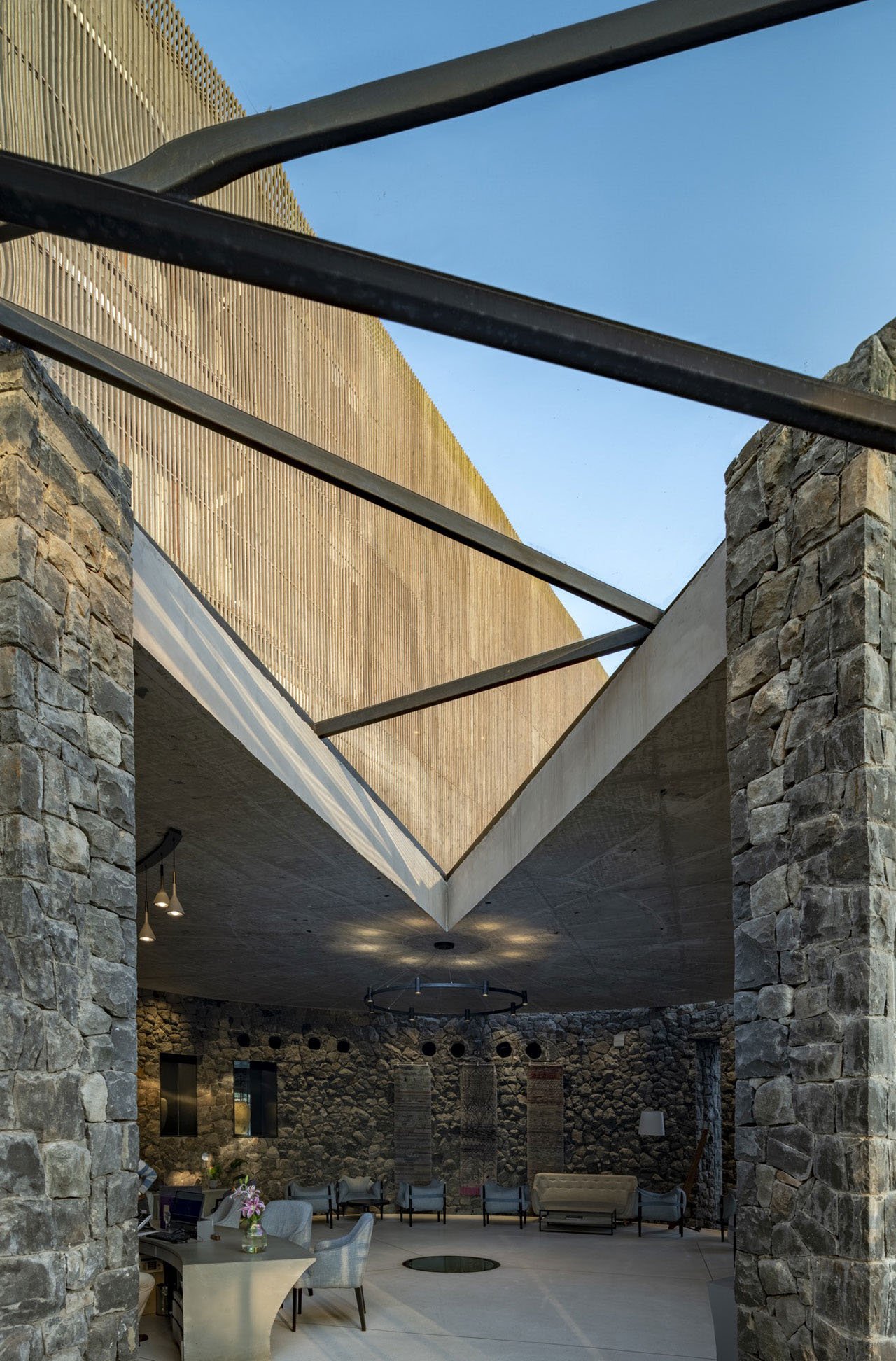 Radisson Lonavala: Sahyadris'in Doğasına Saygılı Lüks Tasarım