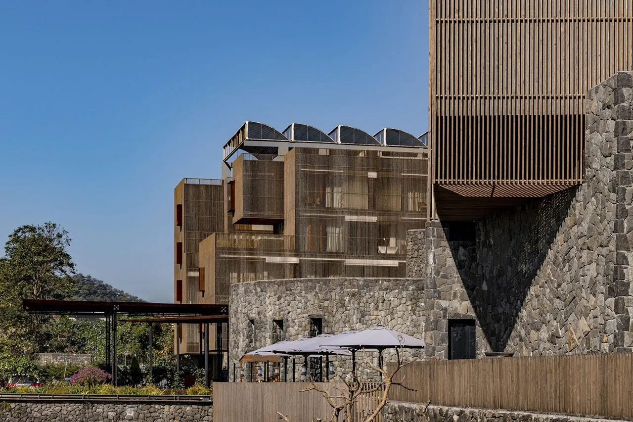Radisson Lonavala: Sahyadris'in Doğasına Saygılı Lüks Tasarım