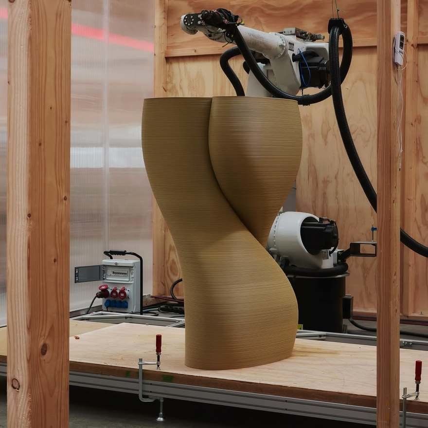 X Bench: Robotik 3D Baskıyla Mobilya Tasarımında Yeni Ufuklar