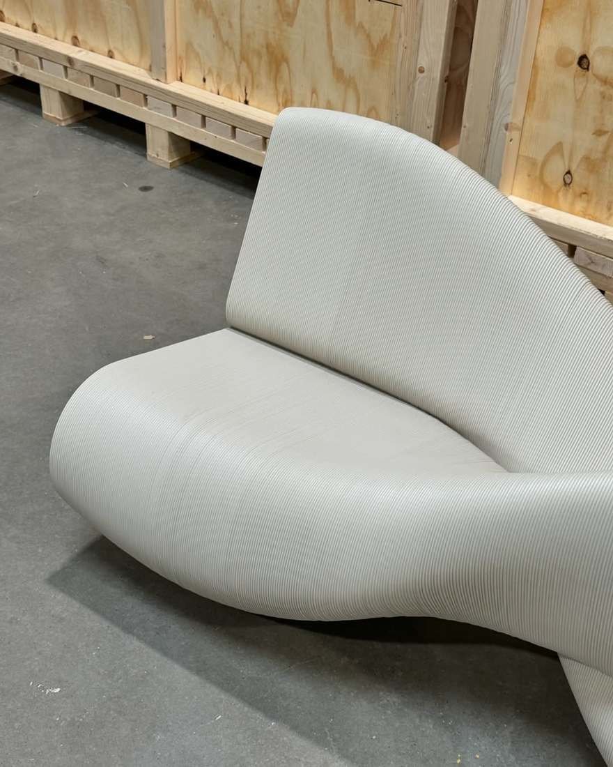 X Bench: Robotik 3D Baskıyla Mobilya Tasarımında Yeni Ufuklar