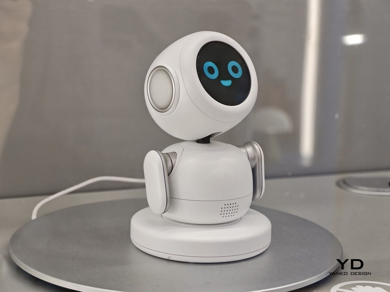 Samsung Mini PetBot: Yapay Zekanın Soğuk Yüzünü Isıtan Tasarım