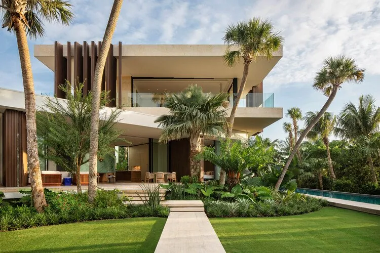 SAOTA’dan Villa Lyla: Tropik Lüksün Zirvesinde Oran ve Form Sanatı